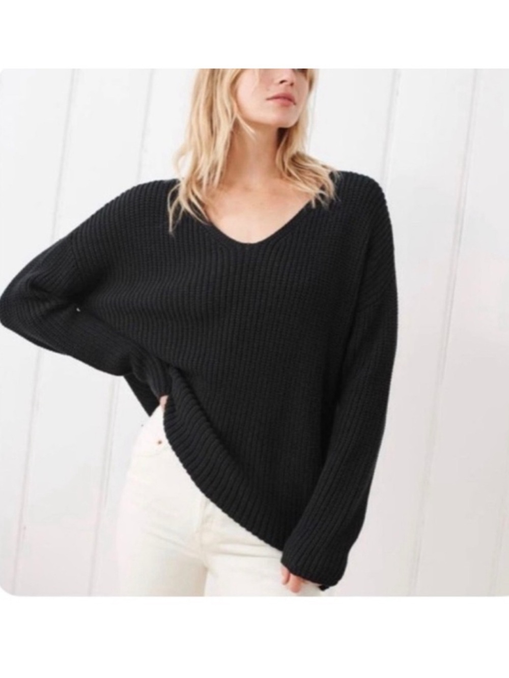 Jenni Kayne V Neck Cabin Sweater